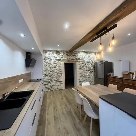 Au Plaisir De L'ivoie