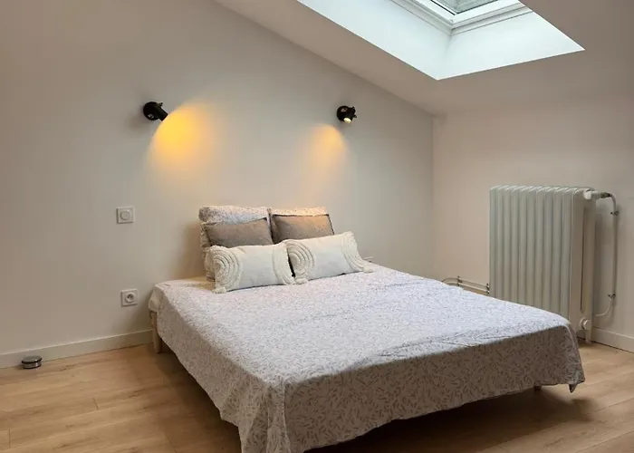 Au Plaisir De L'ivoie *